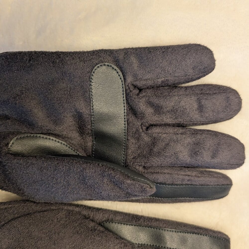 Isotoner Microsuede Gloves S/M - Picture 5 of 7